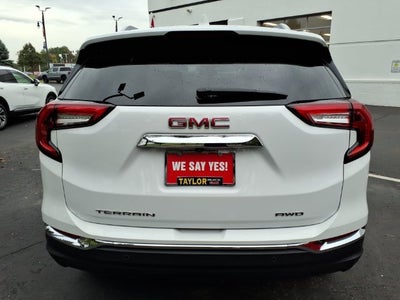 2024 GMC Terrain SLT