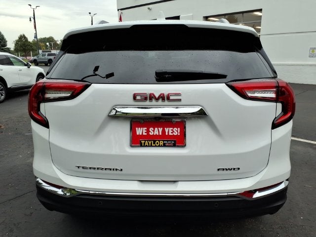 2024 GMC Terrain SLT