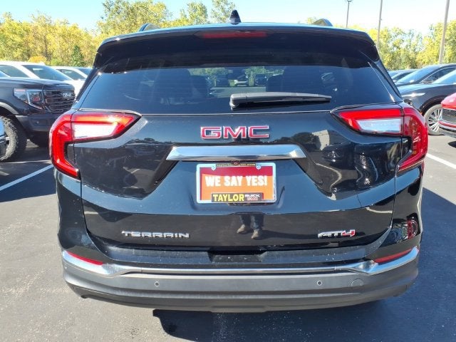 2024 GMC Terrain AT4