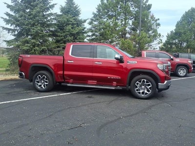 2024 GMC Sierra 1500 SLT
