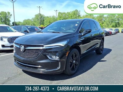 2023 Buick Enclave Essence
